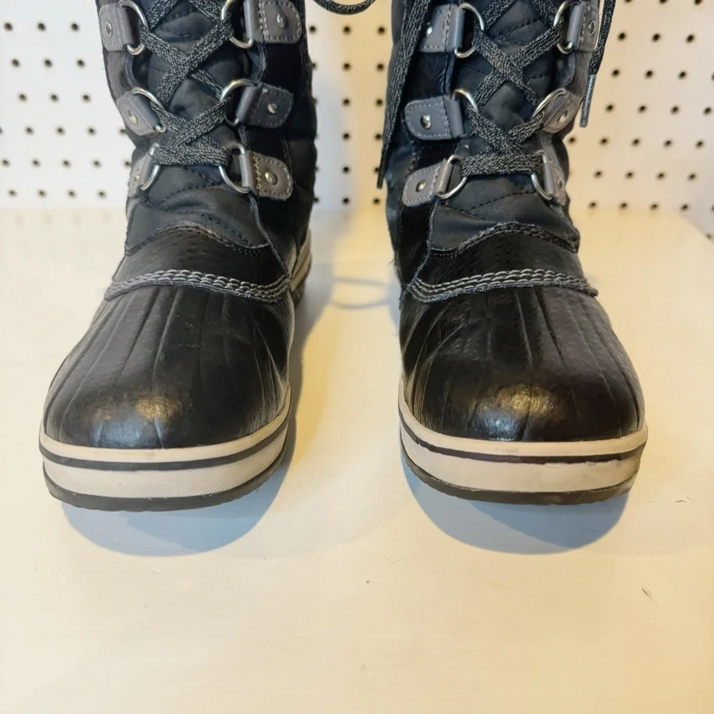 Sorel | Tofino II' Faux‎ Fur Lined Waterproof Boot in Black NY2419-010 Sz. 6